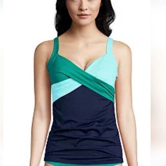 Lands’ End Women's Wrap Underwire Tankini Swimsuit Top Size 18 NEW - Picture 1 of 9
